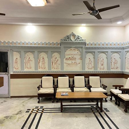 Hotel Damanis Udaipur Exterior foto