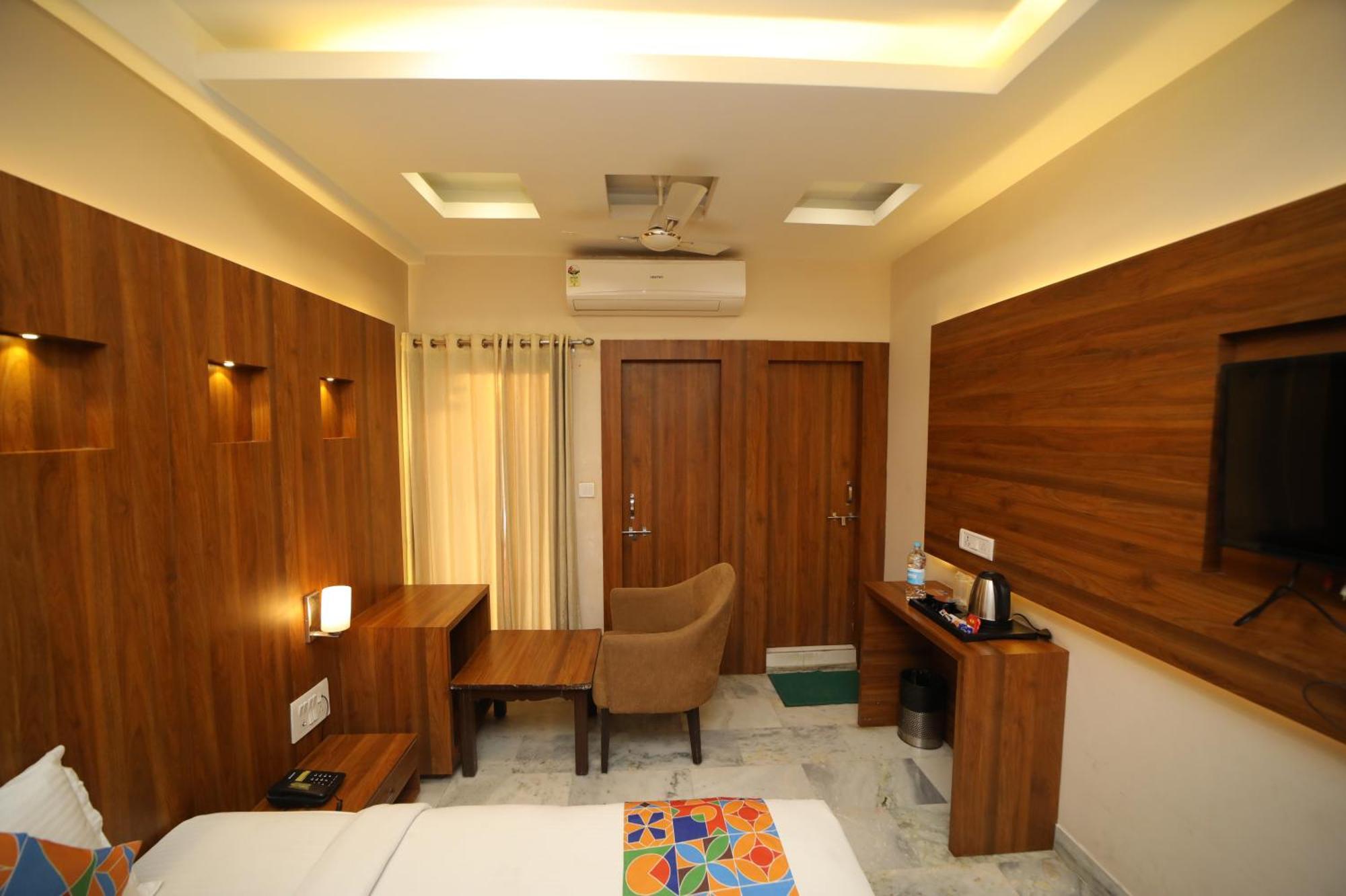 Hotel Damanis Udaipur Exterior foto