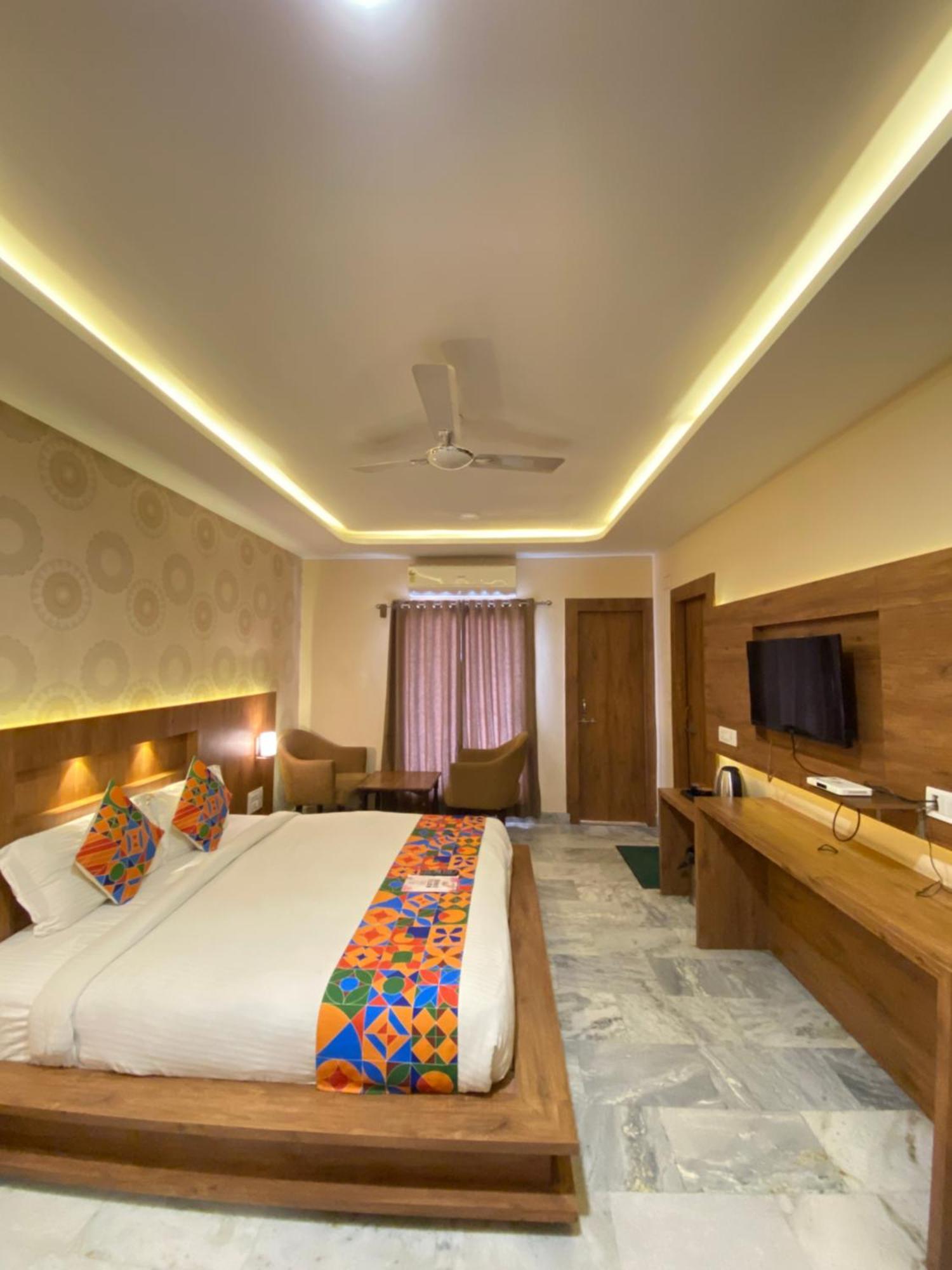 Hotel Damanis Udaipur Exterior foto