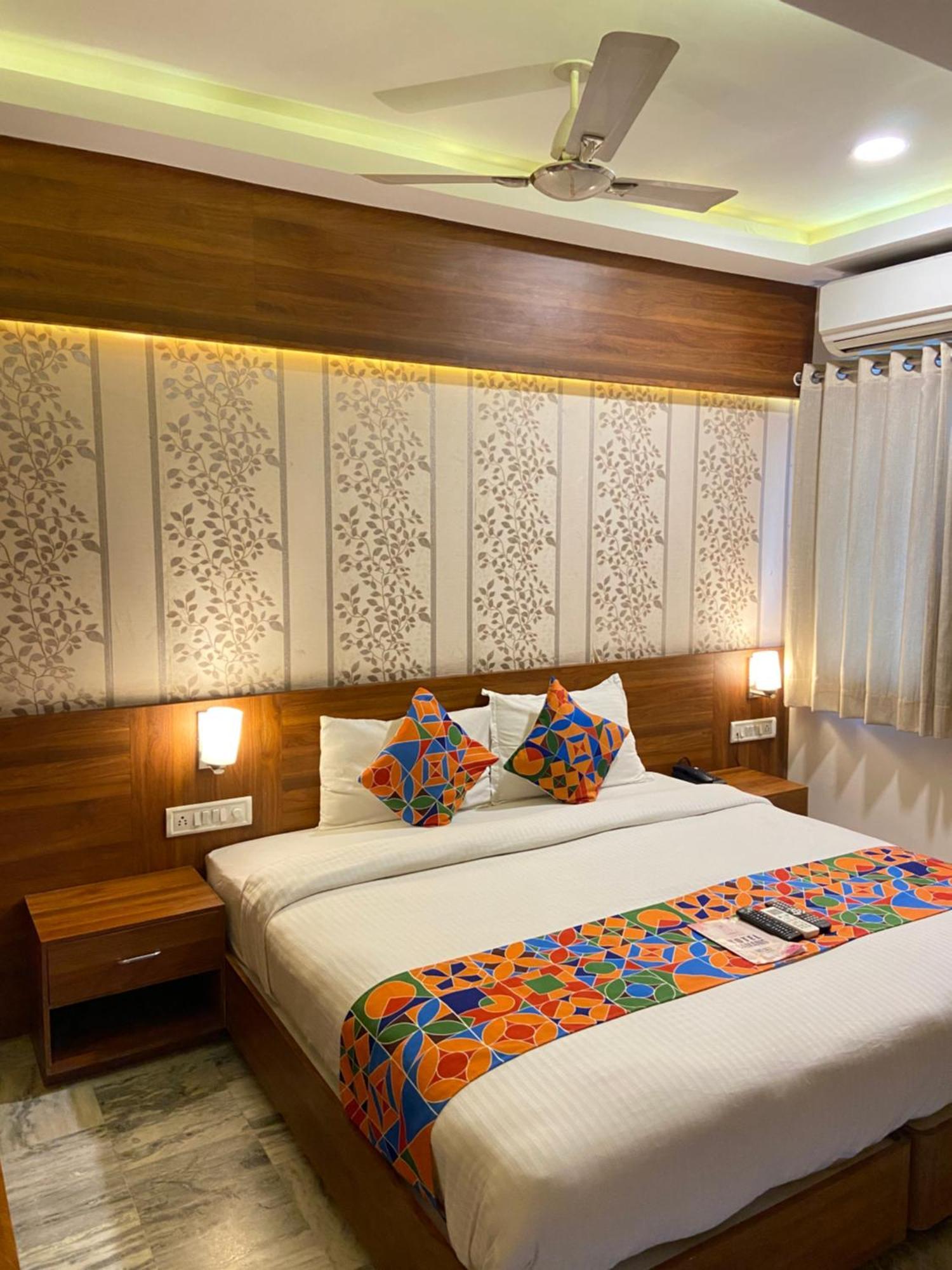 Hotel Damanis Udaipur Exterior foto